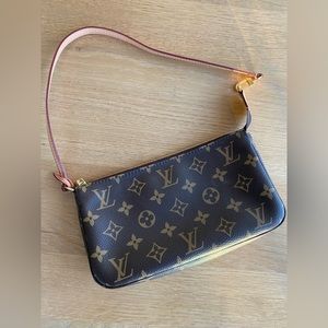 Louis Vuitton Pochette Shoulder Bag Monogram